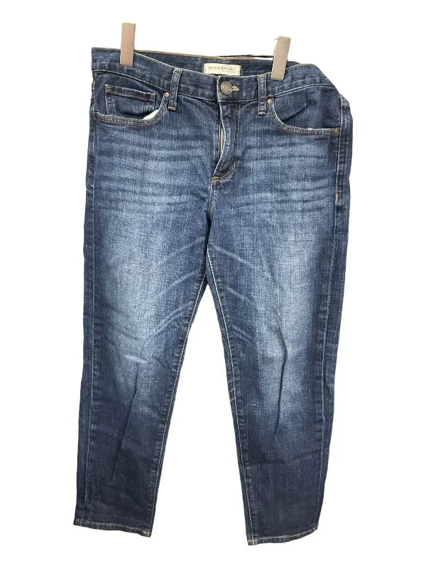 women's denim jeans for a stylish outfitJeans Straight By Banana Republic  Size: 8