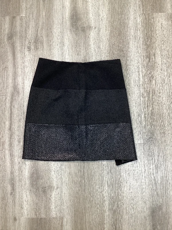 women's casual skirtsSkirt Mini & Short By White House Black Market In Black, Size: Xs