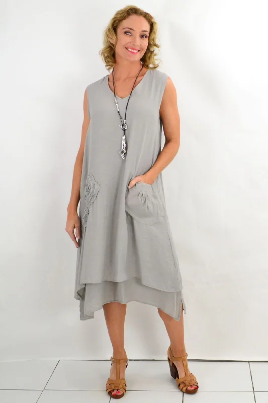 women's coats for breastfeeding mothersGrey Applique Sleeveless Tunic Dress