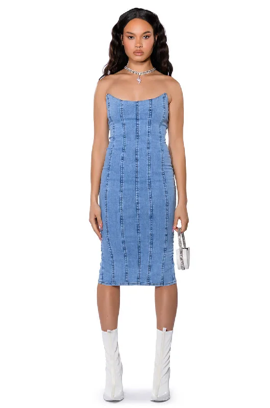 women's statement dressesTHOSE WHO GET IT DENIM MIDI DRESS