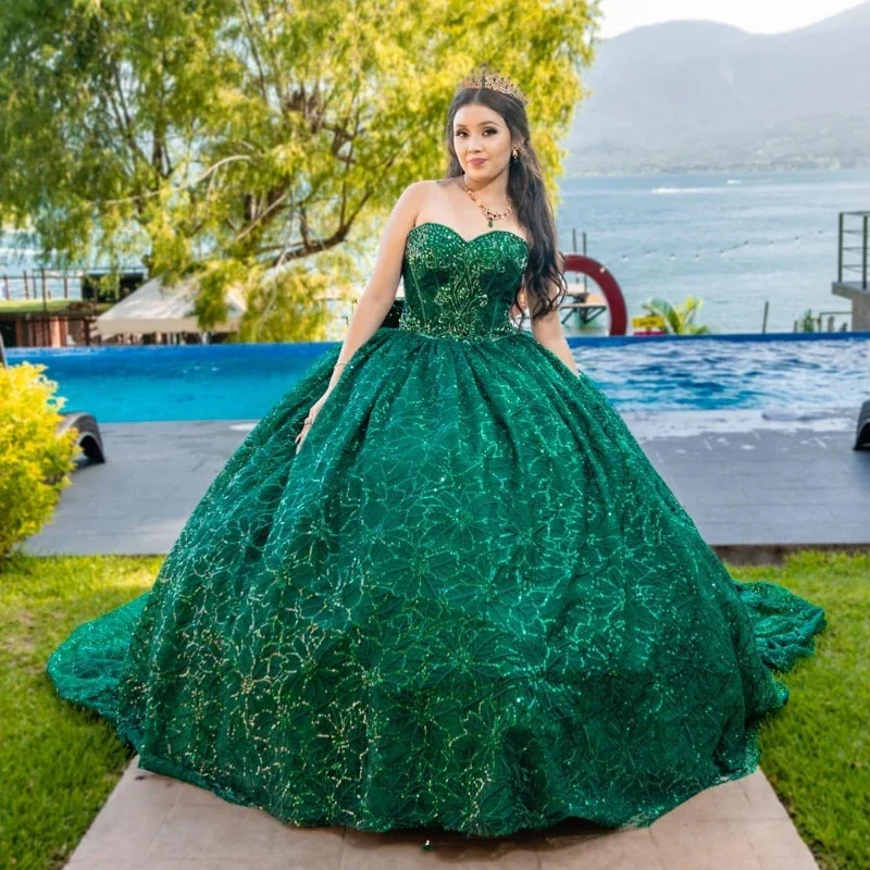 women's denim dressesEmerald Green Shiny Sweetheart Quinceanera Dresses For Sweet 15 Year Sexy Off the Shoulder Puffy Ball Gown Lace Beads Princess