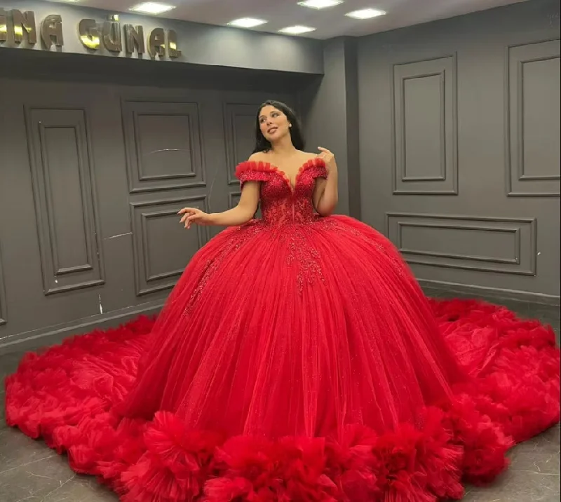 women's A-line dressesMexico Red Off The Shoulder Quinceanera Dresses Ball Gown Bead Appliques 2024 Birthday Luxury Dress Ruffles Graduation Gown